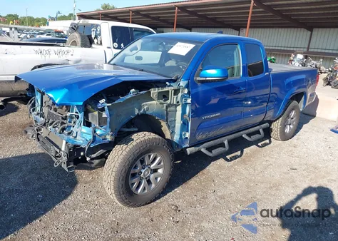 2016 Toyota Tacoma Sr5 V6 z USA, uszkodzony, nr VIN 5TFSZ5AN8GX022111